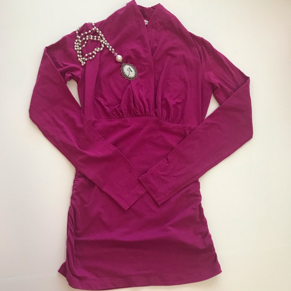 Cabi Flatter me top in fuchsia long sleeve size S